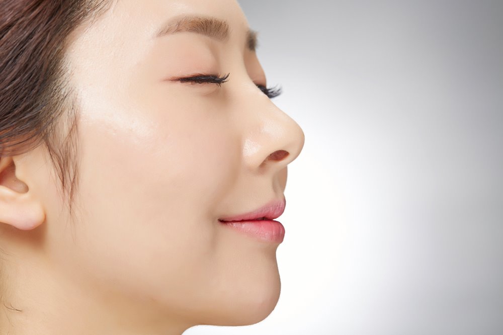 Hướng Dẫn Chị Em Cách "Nuông Chiều" Làn Da Nhạy Cảm "Đúng Điệu"