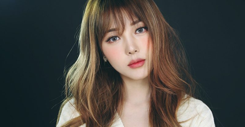 Ghi Điểm Với Những Kiểu Tóc Búi Đơn Giản