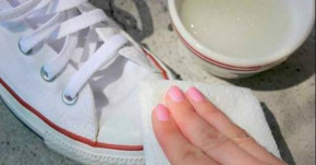 8 cách làm sạch giày cực nhanh, ố vàng đến mấy cũng trắng bóng như mới