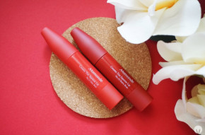 Có Điều Gì Đặc Biệt Trong Thỏi Son "Vừa Bóp Vừa Tô" Này Nhỉ!