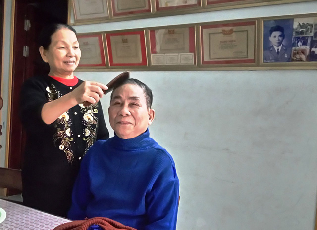 Chuyện tình đẹp của cô gái Hà Nội bỏ Thủ đô theo anh thương binh mù