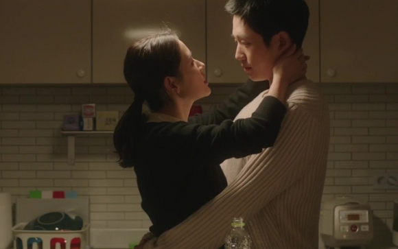 Nếu chồng thường rỉ vào tai những điều này, nghĩa là anh ấy luôn yêu bạn bằng cả trái tim