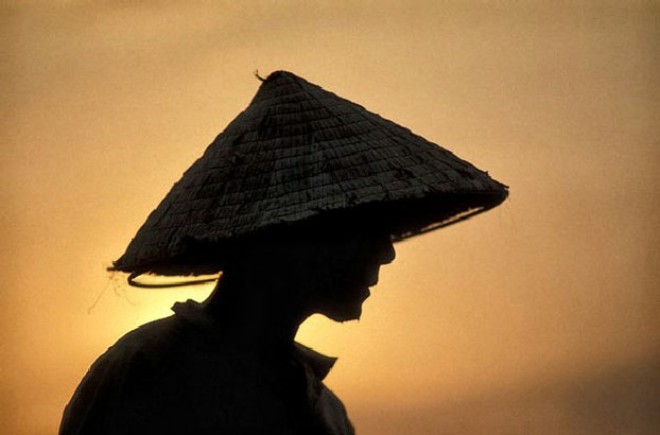 Vì sao bạn sợ nghèo? Nghèo có phụ gì người đời đâu…