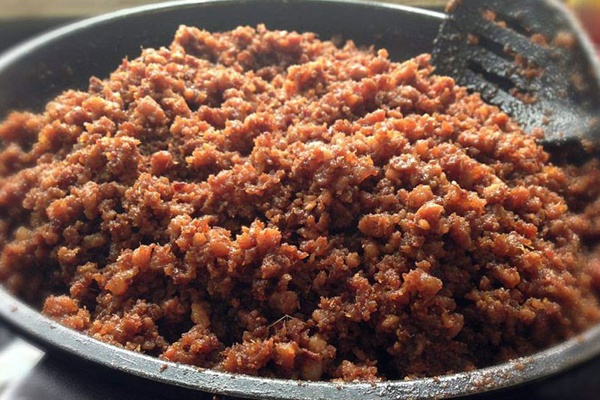 Cách làm thịt chưng mắm tép đơn giản, thơm ngon