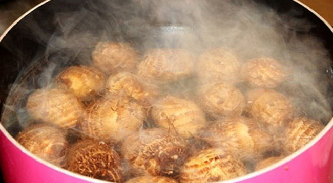 Không ngờ loại củ có đầy ngoài chợ khéo chế biến là chữa được bệnh, chuyên gia "bật mí" cách sẽ giúp da láng mịn