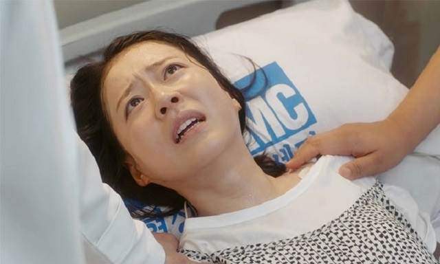 Lúc "thập tử nhất sinh” mới biết bộ mặt thật của chồng và gia đình chồng