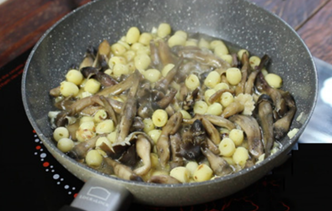 Kiên trì sử dụng, mỗi ngày 1 bát, thận tốt cơ thể tươi trẻ tội gì không thử