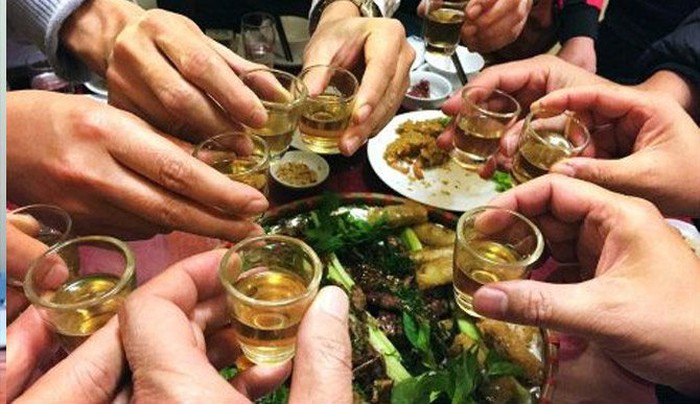 Tại sao người ta hay nói: Muốn biết đàŋ ông vô tâm đến đâu, hãy đợi đến Tết!