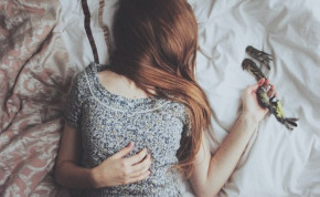 Đàn bà yêu được buông được không phải bất hạnh mà là diễm phúc