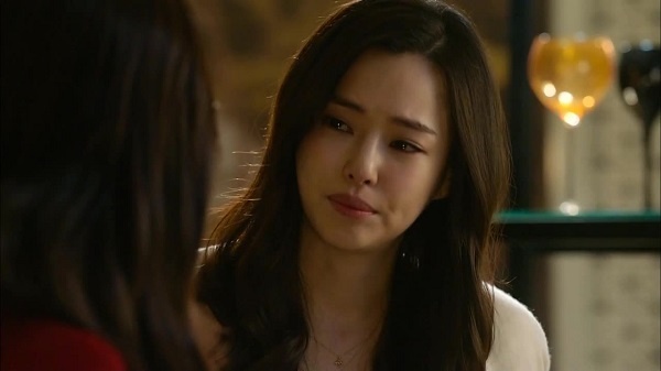 Vợ ở cữ, chồng “trót dại” với tình nhân trẻ và có thai