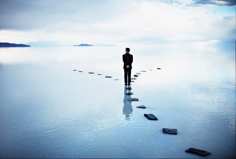 Có phải nghèo khiến bạn thấy cuộc sống không được thảnh thơi?