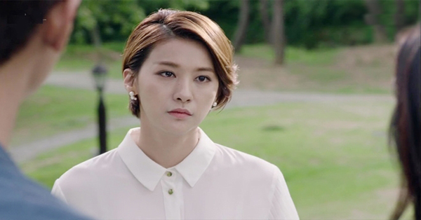 Khi đàn bà quá tổn thương, họ có thể không ly hôn nhưng chẳng còn cần chồng nữa