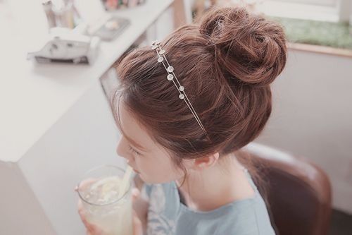 Một Vài Kiểu Tóc Búi Cho Cô Nàng Điệu Đà