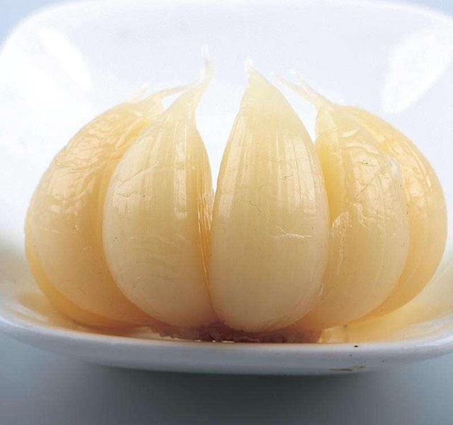 Cách làm tỏi chua ngọt, lạ miệng không hôi được nhiều chị em yêu thích