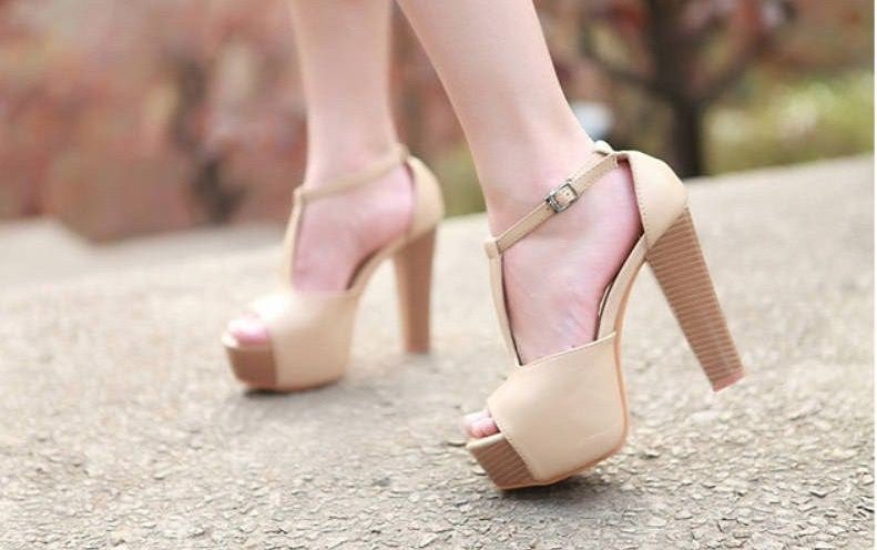 Giày Nude - Món đồ hack dáng tuyệt đỉnh nàng nhất định phải sắm