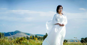 Hoa trôi hữu ý, nước chảy vô tình, đời người gặp gỡ chia xa đều bởi chữ duyên