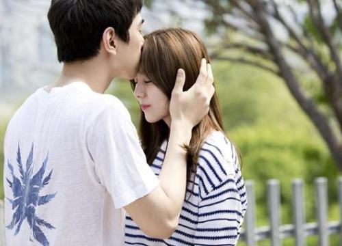 Đàn ông bật mí những điểm ở phụ nữ khiến họ mê đắm, chính chị em cũng không ngờ tới luôn