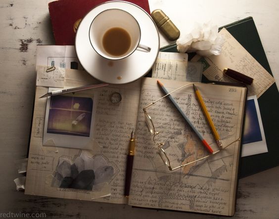 10 Quyển Sách Giúp Con Gái Thể Hiện Cá Tính