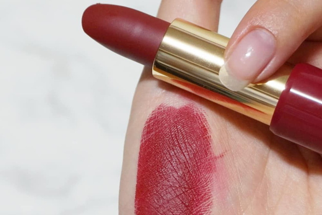 Son đỏ ớt: màu son không bao giờ lỗi thời