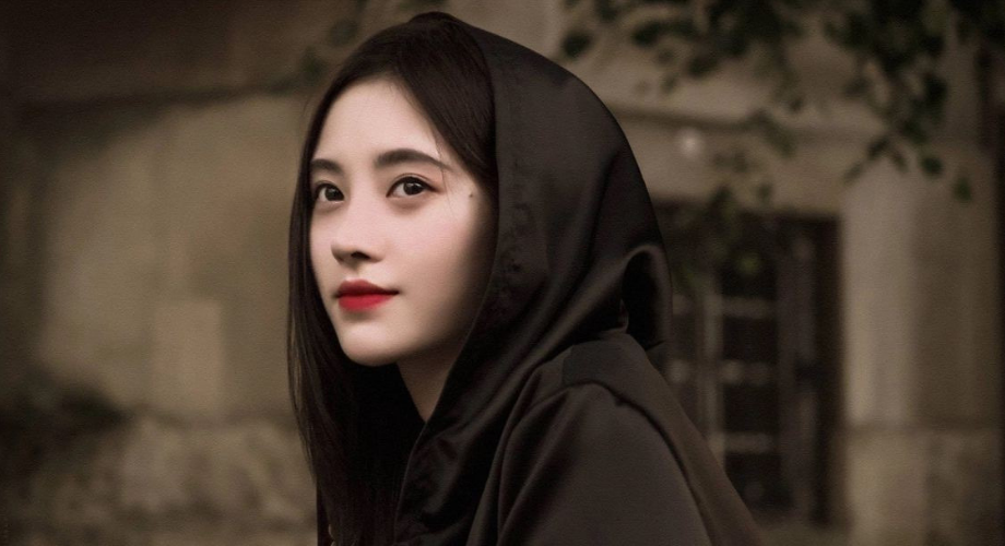 Chật vật kiếm tiền, chật vật kiếm chồng, chật vật kiếm đam mê: Tuổi 27 sao chênh vênh thế