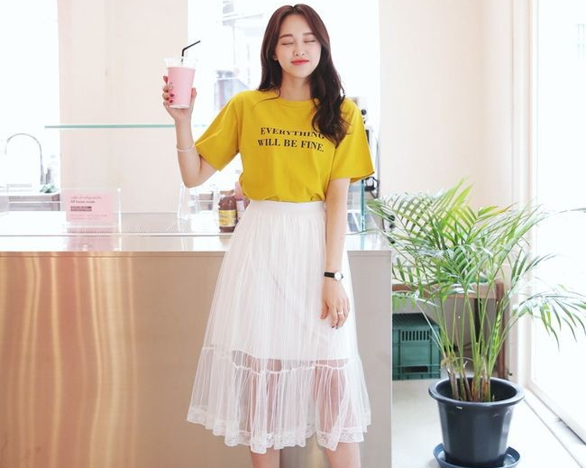 Mặc đẹp với 15 bộ đồ street style Châu Á thời gian này
