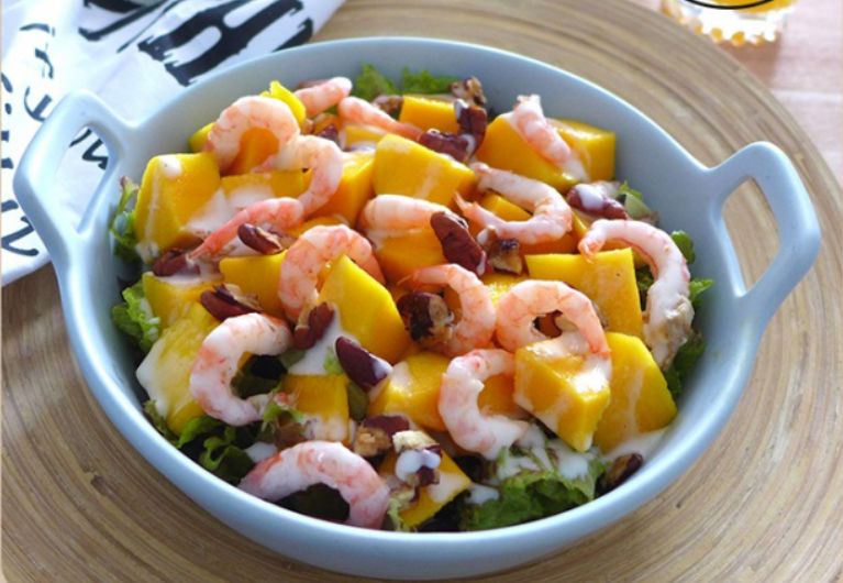 Cách làm món salad siêu ngon tôi ăn mãi không chán, 7 ngày đã giảm 3cm vòng eo!