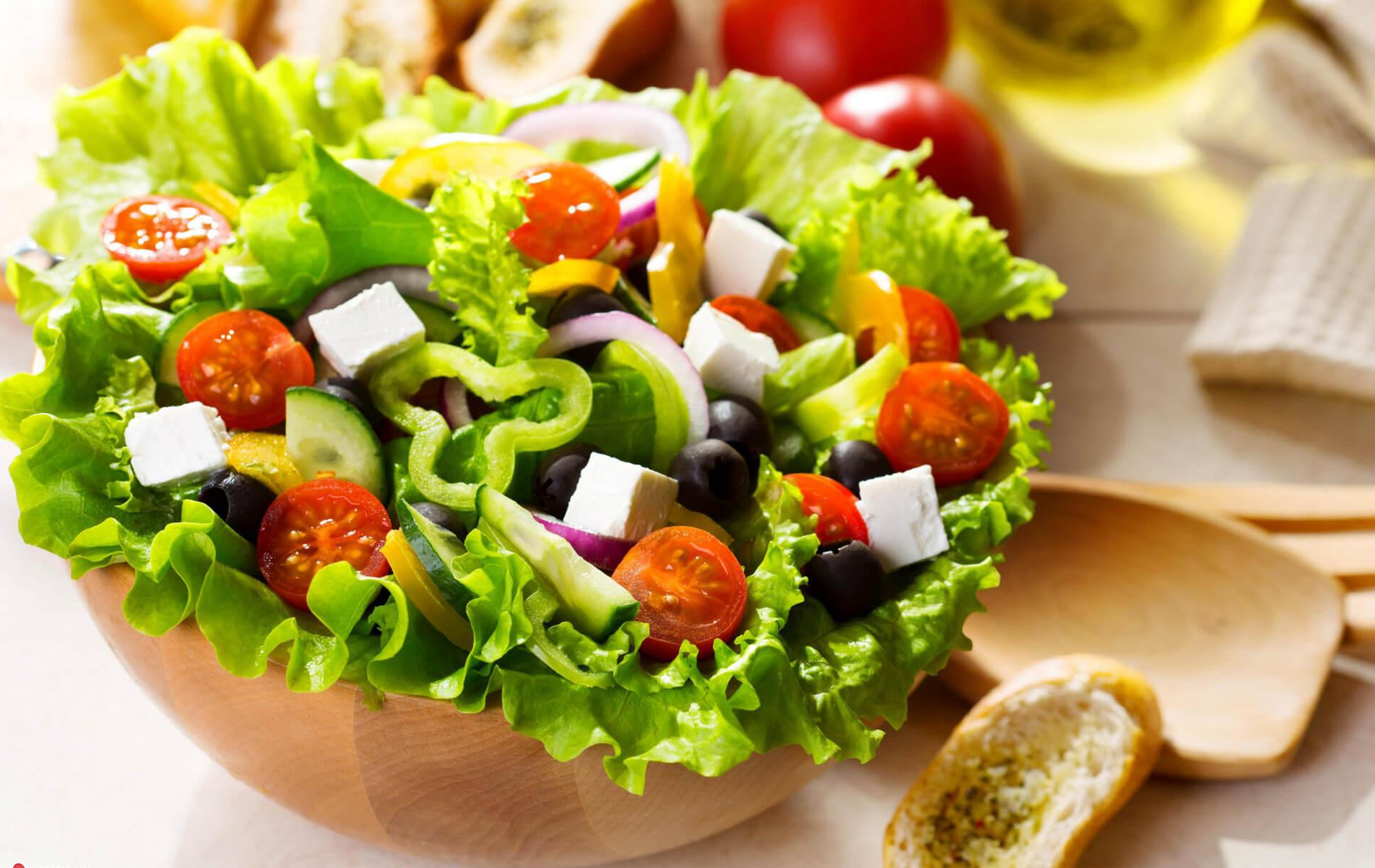 6 công thức Salad ngon miệng giúp bạn vừa ăn ngon vừa giảm cân hiệu quả