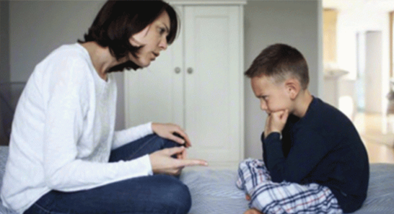 3 độ tuổi “nổi loạn” của trẻ, cha mẹ cần chú ý để giáo dục con tốt