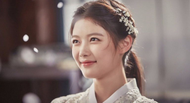 Học cách mỉm cười bao dung, dù đi đến đâu bạn cũng được quý nhân phù trợ