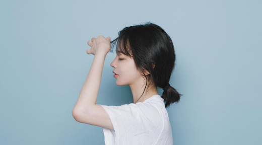 Thường xuyên ngứa da đầu đang cảnh báo tình trạng gì cho bạn?