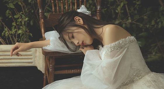 Cưới người không yêu mình, sau 3 năm em tự cô đơn trong chính ngôi nhà của mình