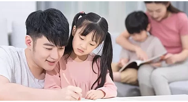 ’Trí’ của cha, ‘tâm’ của mẹ quyết định gia đình thịnh vượng hay không