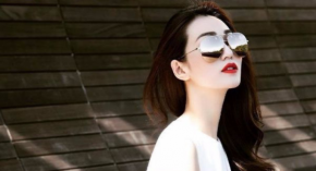 Phụ nữ thông minh chi tiền cho trải nghiệm, đàn bà dại chỉ lo vơ cho đầy?