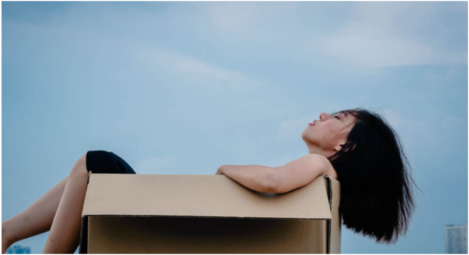 Đàn bà im lặng nghĩa là đàn ông đã trở thành vô nghĩa với họ