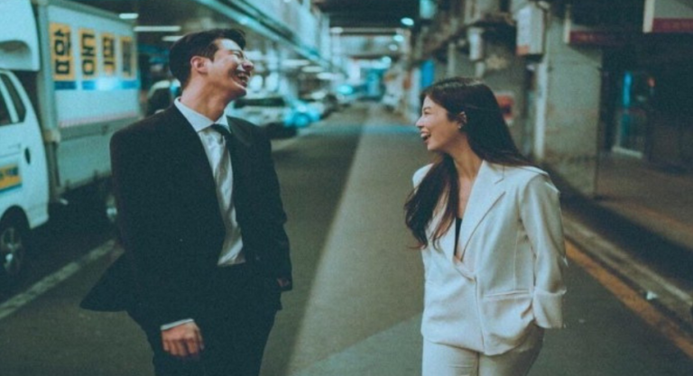 Vì sao phụ nữ nên tự động cố gắng ?