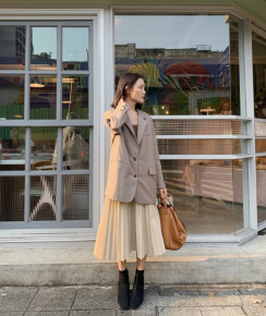 4 kiểu mix chân váy midi siêu xinh nàng không nên bỏ qua