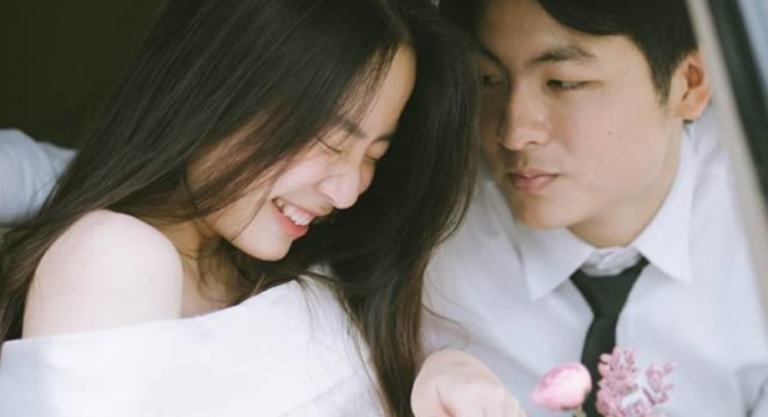 Phụ nữ 30 tuổi chưa chồng, nhưng lương 3 triệu và 30 triệu sẽ gặp người đàn ông khác nhau !