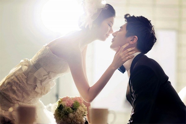 Vợ chồng muốn trăm năm hạnh phúc, tiền vô ào ào, hãy ghi nhớ điều này