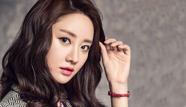 Phụ nữ thông minh luôn biết cách “luồn lách” qua những buồn phiền