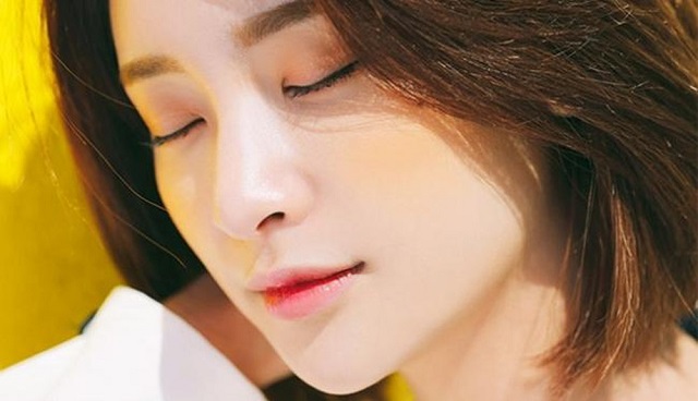 5 bí quyết tạo lớp nền hoàn hảo cho nàng da dầu