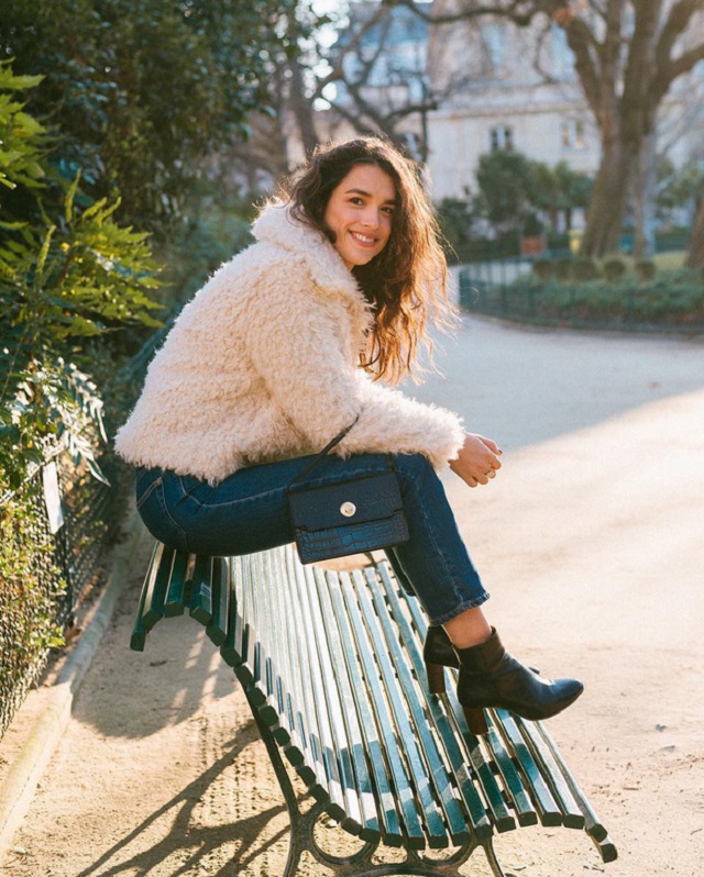 Học ngay cách lên đồ sang chảnh với boots của phụ nữ Pháp