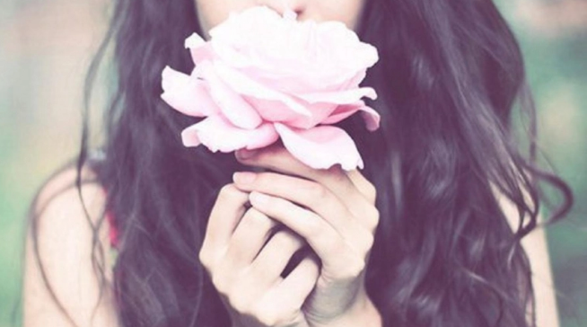 Bí mật của người phụ nữ mạnh mẽ: Buổi sáng rạng rỡ mỉm cười, tối về lặng thầm rơi nước mắt