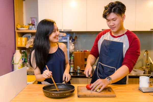 Chớ ham đàn ông nhiều tiền, hãy chọn người dù bận rộn đến đâu cũng dành thời gian cho bạn