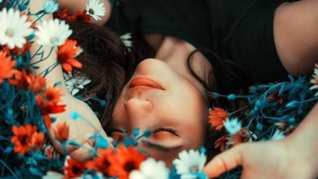 Phụ nữ trải đời giống như một dòng sông, càng sâu càng tĩnh ít ồn ào