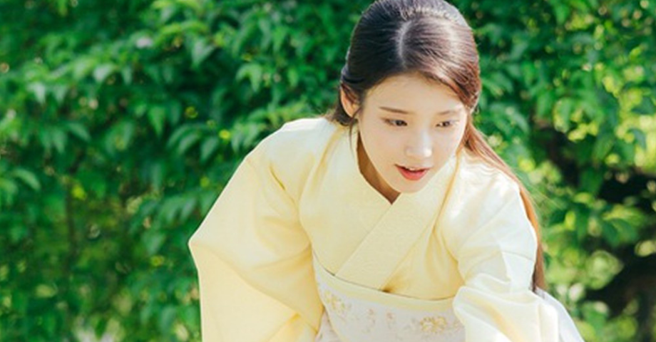 Làm người thì không nhất thiết cứ phải quan tâm đến lời bình phẩm của người khác, người hiểu bạn thì không cần giải thích