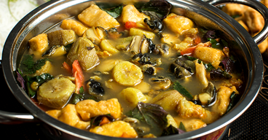 Cách làm món ốc nấu chuối đậu chua cay thơm thơm, giòn giòn, vị ngon khó tả