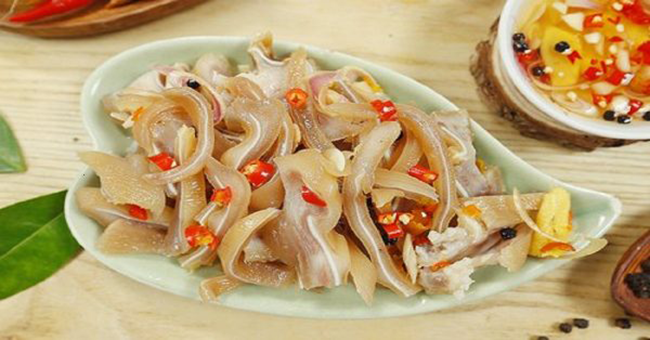 Công thức làm món tai heo ngâm mắm chua ngọt, giòn sần sật chuẩn nhất