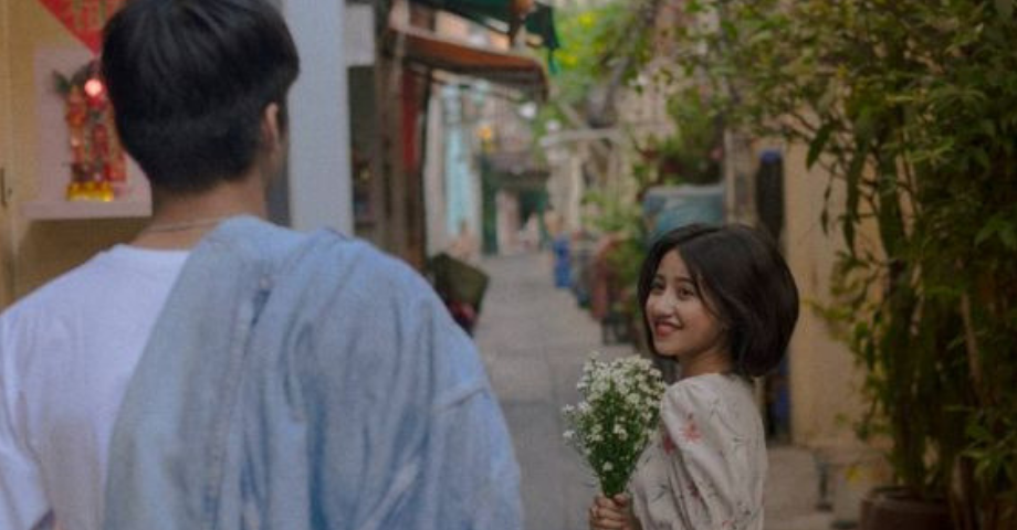 Duyên đến rồi đi, nợ cũng chẳng còn gì để níu giữ