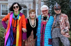 Đúc kết cả đời người của cụ bà 87 tuổi: “Chúng ta không vì già mà ngừng chơi, chúng ta già vì ngừng chơi.”