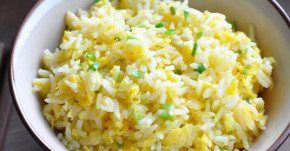 Cách rang cơm ngon, hạt tơi giòn, căng bóng hấp dẫn